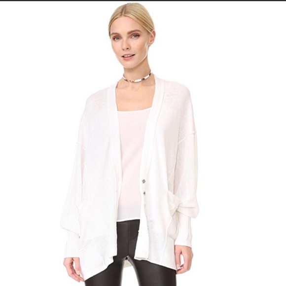 $128 FREE PEOPLE White DAYS LIKE THIS Oversized Cardigan Shrug Batwing Sweater M - Picture 14 of 15